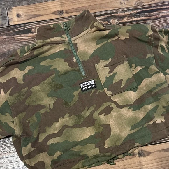 ADIDAS Womens Cropped Camouflage Quarter-Zip Pullover - Picture 2 of 5